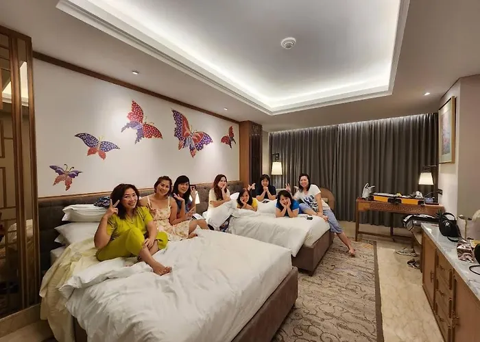 Hotel Tentrem Yogyakarta